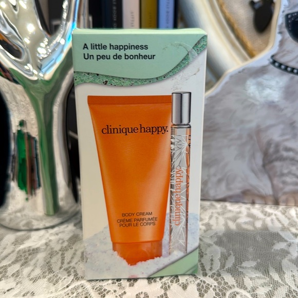 Clinique Other - Clinique Body Set